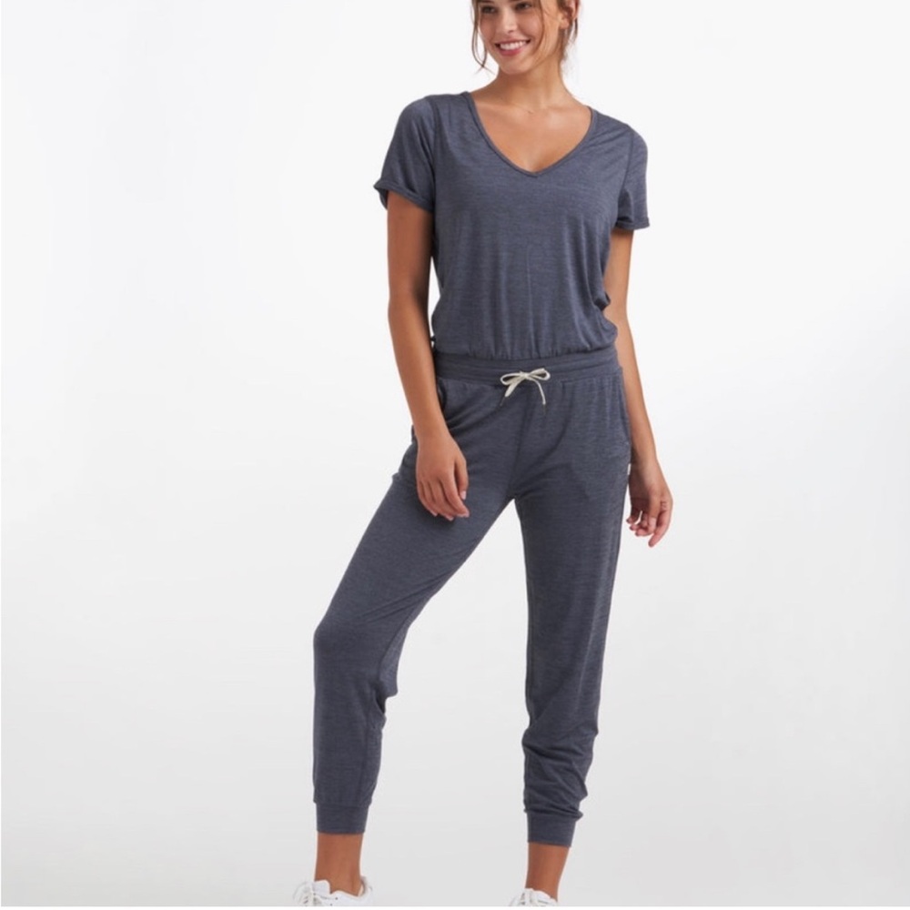 Vuori All Day Jumpsuit size xs